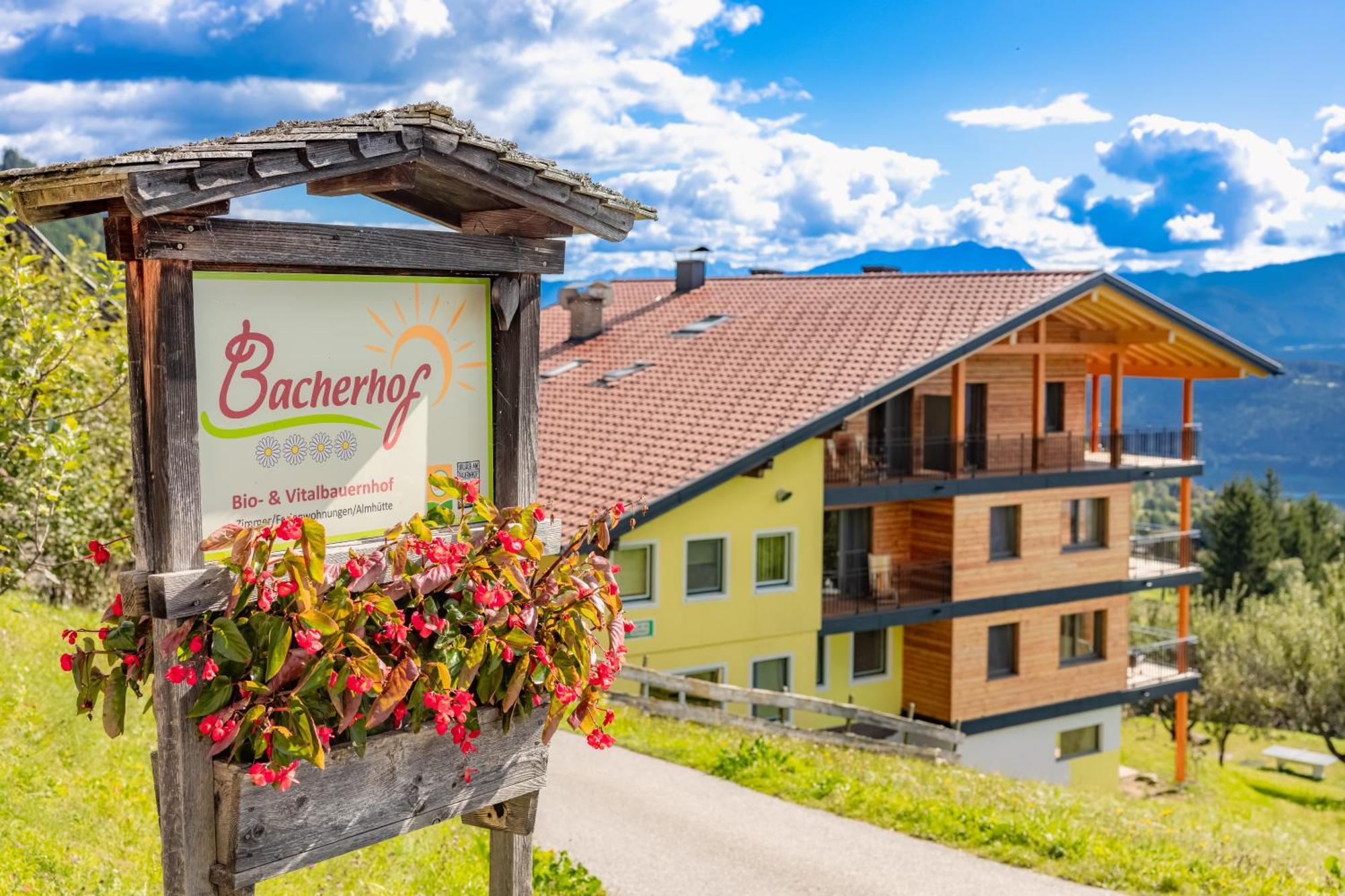 Bio- Und Vitalbauernhof Bacherhof Милщат Екстериор снимка