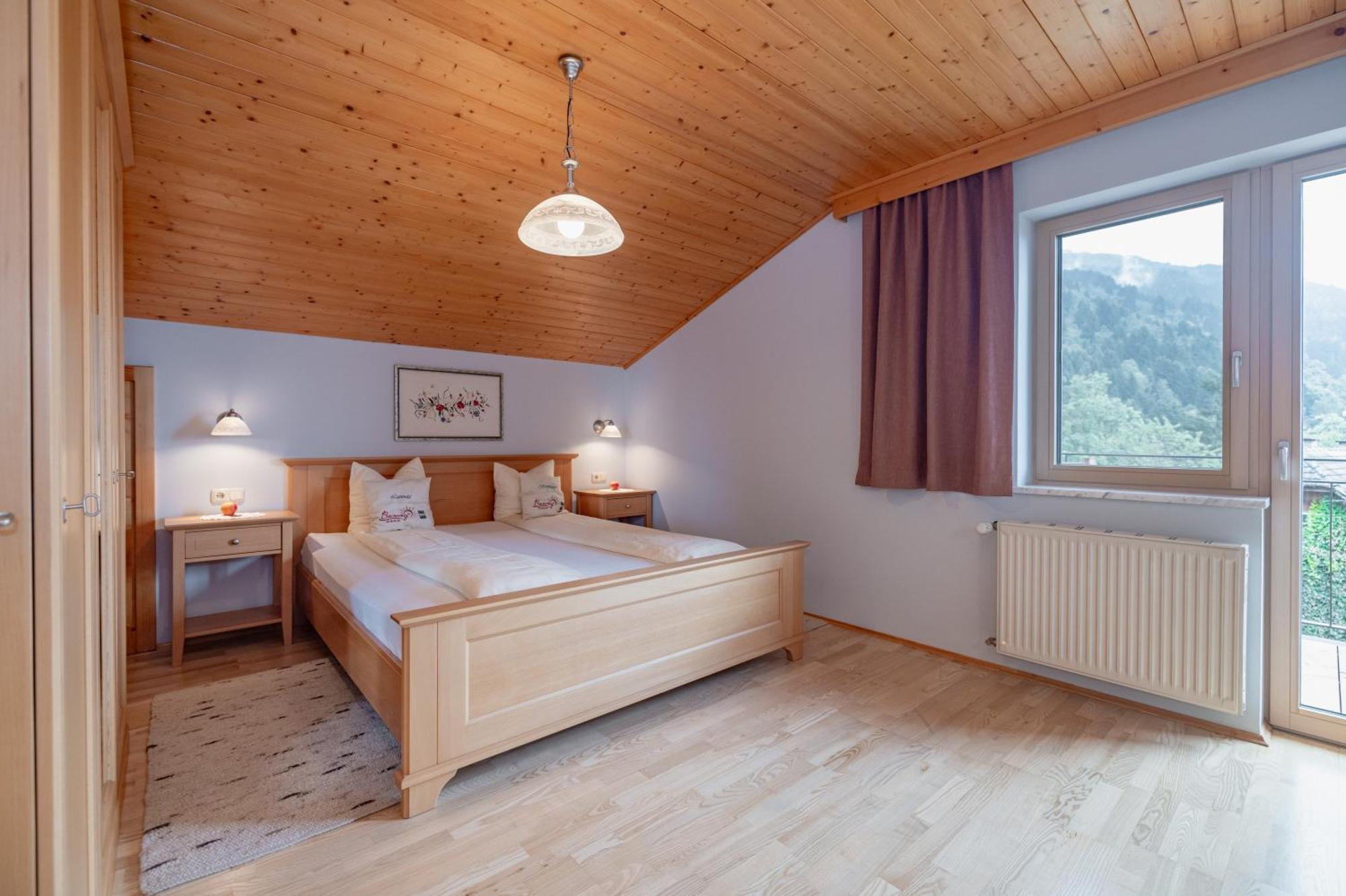 Bio- Und Vitalbauernhof Bacherhof Милщат Екстериор снимка